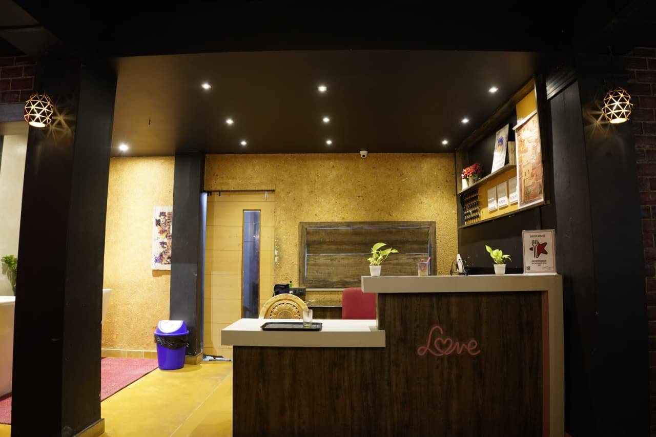 Brick House In-house Restaurant